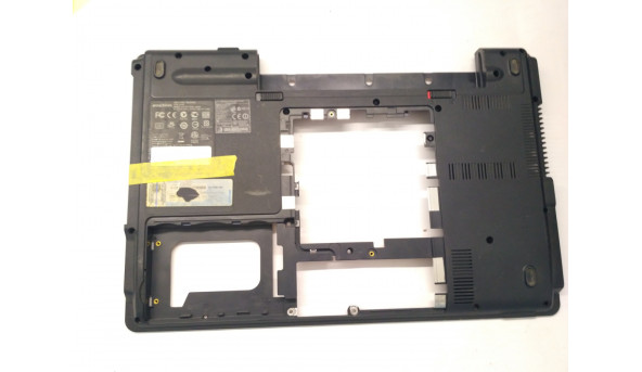 Нижня частина корпуса для ноутбука  Emachines E728, 15.6", TSA39ZRGTATN003804C1, Б/В