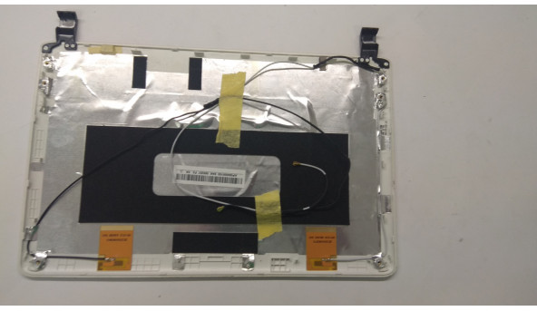 Крышка матрицы корпуса для ноутбука Acer Aspire One, 10.1 ", AP084000150, Б / У. В хорошем состоянии, без повреждений - 304192