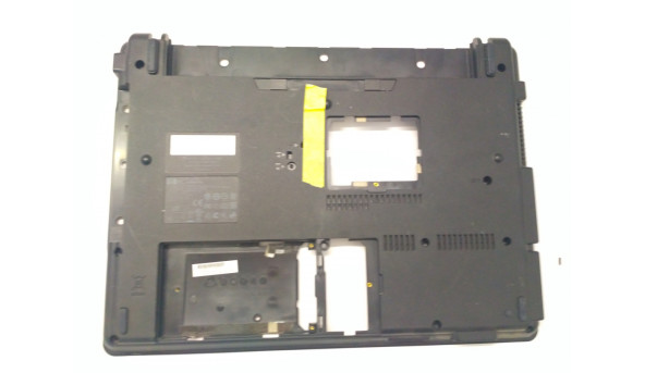 Нижня частина корпуса для ноутбука  HP 550, 15.4", 6070B0293101, Б/В
