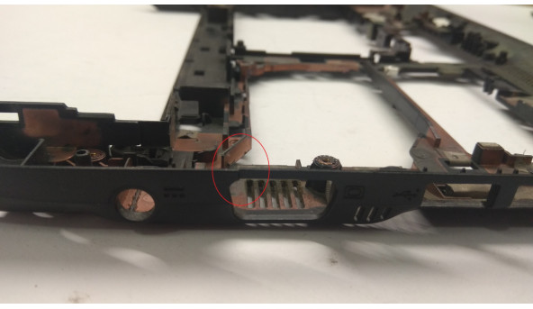 Нижняя часть корпуса для ноутбука eMachines 355, Em355, 10.1 ", AP0F3000100, Б / У - 304315