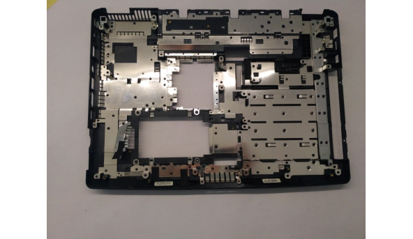 Нижняя часть корпуса для ноутбука Medion md96630, 15.6 ", 39.4W602.012, Б / У - 304384