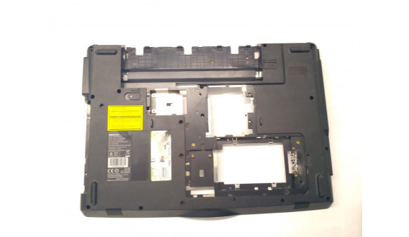 Нижня частина корпуса для ноутбука  Medion md96630, 15.6", 39.4W602.012, Б/В