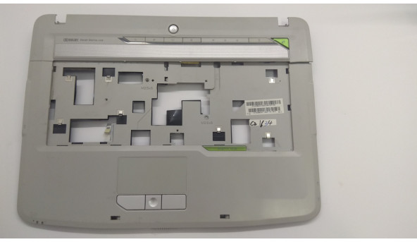Середня частина корпуса для ноутбука Acer Aspire 5520, ICW50, 15.4", AP01K000100, Б/В. Кріплення всі цілі. Без пошкоджень.