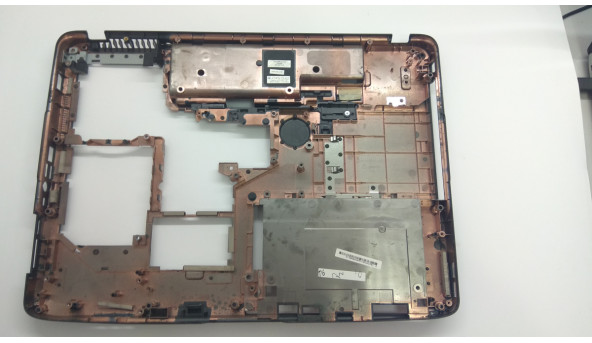 Нижня частина корпуса для ноутбука Acer Aspire 7520, ICY70, 17.0", AP01L000E00, Б/В. Є зламані кріплення та тріщина (фото). - 304480