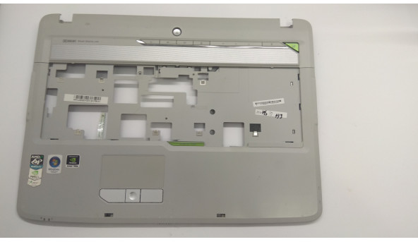 Середня частина корпуса для ноутбука Acer Aspire 7520, ICY70, 17.0", AP01L000300, Б/В. Зламане кріплення (фото).