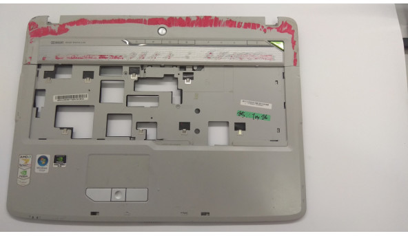 Середня частина корпуса для ноутбука Acer Aspire 7520, ICY70, 17.0", AP01L000300, Б/В. Кріплення всі цілі. Є сліди наліпки (фото).