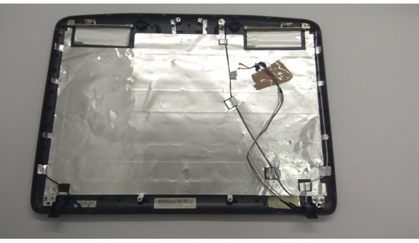 Крышка матрицы корпуса для ноутбука Acer Aspire 5520, ICW50, 15.4 ", AP01K000400, Б / У. Все крепления целые. Имеет расторгнут провод. - 304523