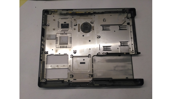Нижня частина корпуса для ноутбука Dell Inspiron 1000, 15.6", 3G8KL41, Б/В - 304526