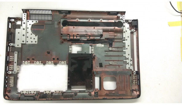 Нижня частина корпуса для ноутбука  Acer Aspire 7535, 7235, 17.3", MS2262, Б/В