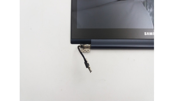 Кришка матриці в зборі для ноутбука Samsung 940X NP940X3G AM0R3-13 Б/В - 304566