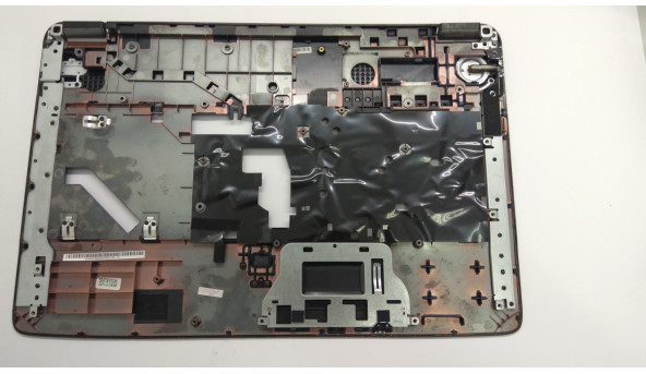 Середня частина корпуса для ноутбука Acer Aspire 7736/7736Z/7736G/7736GZ/7336, MS2279, 17.3", 604FX06003, Б/В. Кріплення всі цілі. Без пошкоджень. - 304626