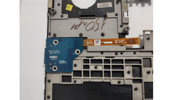 Середня частина корпуса для ноутбука Dell Alienware M17x R3, 17.3", CN-0WMCFH, AP0FJ000200, б/в, В хорошому стані. Продається з кнопкою включення та Card Readerom - 304644