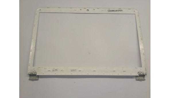 Рамка матрицы корпуса для ноутбука Packard Bell EasyNote TJ72, 15.6 ", Б / У - 304711