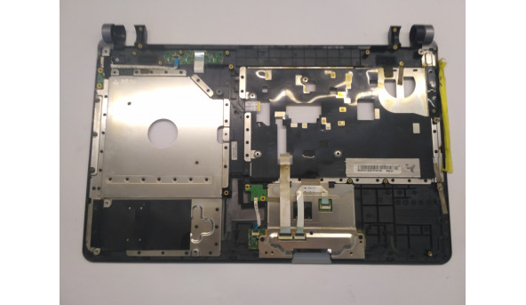 Середня частина корпуса для ноутбука Packard Bell LL1, 15.6", B0403201S0D, Б/В - 304723