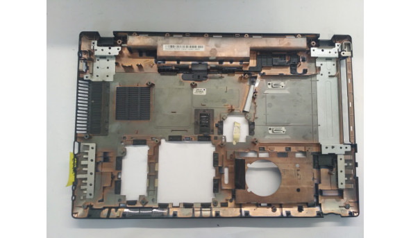 Нижня частина корпуса для ноутбука Acer 7551G, 17.3", Б/В - 304774