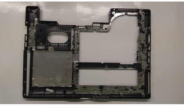 Нижня частина корпуса для ноутбука MSI M670 MS-1632 15.4", E2M-632051X, Б/В - 304910