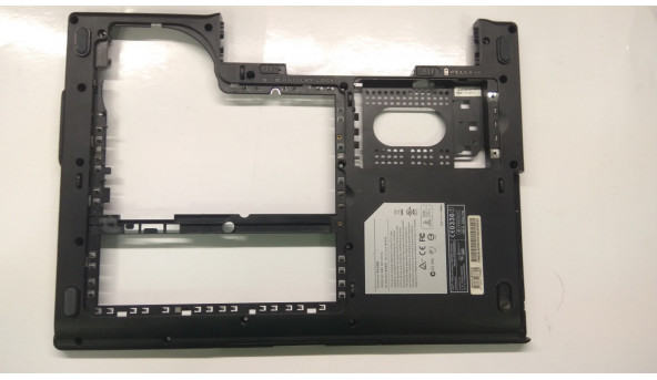 Нижня частина корпуса для ноутбука    MSI M670 MS-1632 15.4", E2M-632051X, Б/В