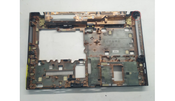 Нижня частина корпуса для ноутбука HP 625, 15.6", 6070B0469401, Б/В. Зламане кріплення(фото) - 305046
