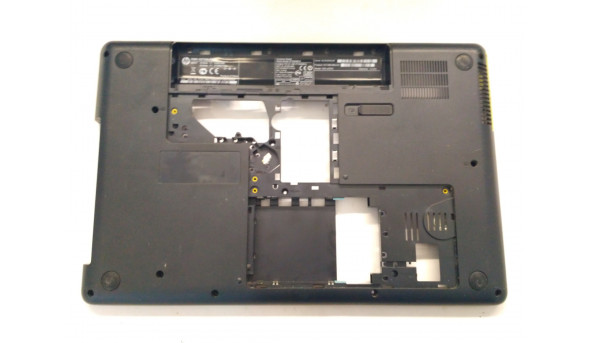 Нижня частина корпуса для ноутбука HP G62-a35SO, 15.6", 641564-001, Б/В. Всі кріплення цілі.Без пошкоджень.