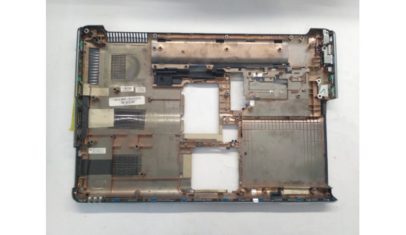 Нижня частина корпуса для ноутбука HP Pavilion dv6-2059so, 15.6", 532737-001, Б/В. Всі кріплення цілі.Без пошкоджень - 305080