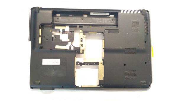 Нижня частина корпуса для ноутбука   HP Pavilion dv6-2059so, 15.6", 532737-001, Б/В. Всі кріплення цілі.Без пошкоджень