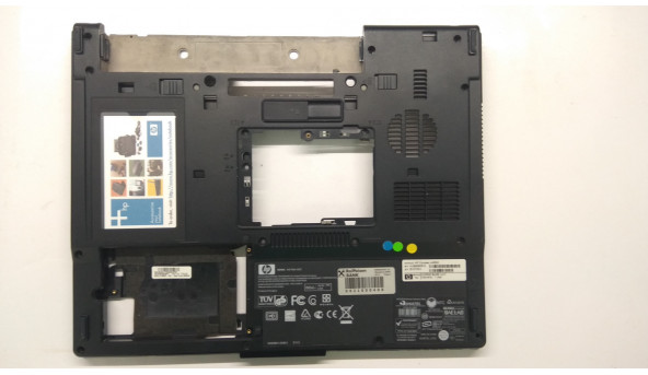 Нижня частина корпуса для ноутбука Dell Latitude D620, 14", CN-0WD851, Б/В. В хорошому стані, без пошкоджень. - 305111