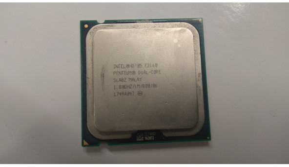Процессор Intel Pentium Dual-Core, SLA8Z, 1 МБ кэш-памяти, тактовая частота 1 80 ГГц, частота системной шины 800 Mhz, Б / У. В хорошем состоянии.