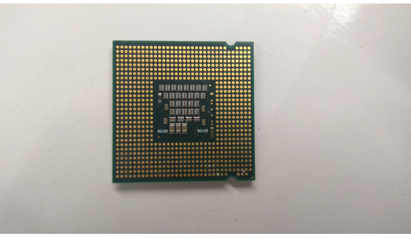 Процесор Intel Pentium Dual-Core , SLA3J, E2140, 1 МБ кеш-пам'яті, тактова частота 1.60 ГГц, частота системної шини 800 Mhz, Б/В - 305135
