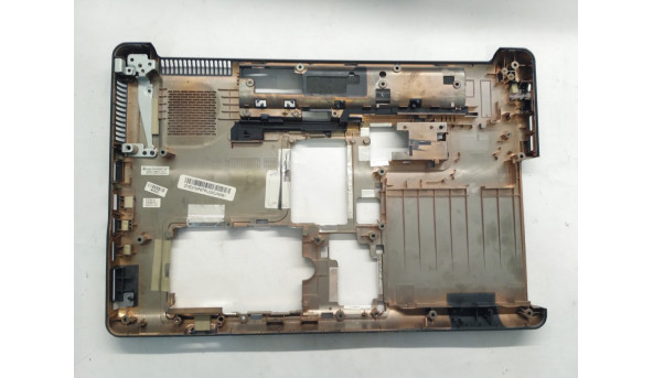 Нижня частина корпуса для ноутбука Compaq CQ61-400so, 15.6", Б/В. Всі кріплення цілі.Без пошкоджень. - 305146