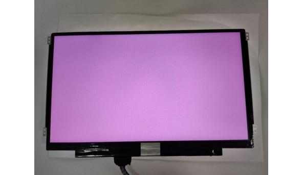 Матриця AU Optronics, B116XW03 V1, 11.6", LED, WXGA HD 1366x768, Slim, б/в, На зображенню є полоска (фото), але не на всіх кольорах помітна, є подряпина - 305174