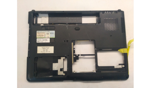 Нижня частина корпуса для ноутбука   HP Pavilion dv9700, dv9751eo, 17.0", 466035-001, Б/В. Всі кріплення цілі.Без пошкоджень