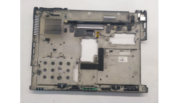 Нижняя часть корпуса для ноутбука HP Compaq EliteBook 6930p, 482960-001, 14 1 ", Б / У. Все крепления целые. Без повреждений.
