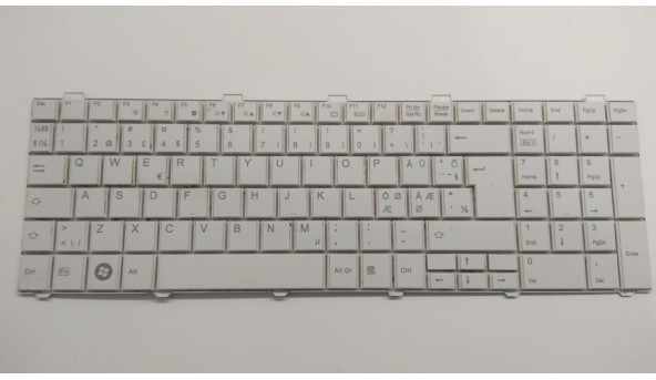 Клавіатура для ноутбука FUJITSU LIFEBOOK AH530, AH531, NH751, Б/В, в хорошому стані без пошкоджень.
