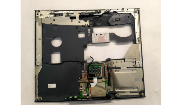 Средняя часть корпуса для ноутбука Acer TravelMate 6000, 6003LCI, 15 0 ", EAZI6001011, Б / У. Крепление все цели. Без повреждений. - 305394