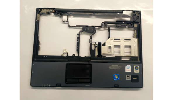 Середня частина корпуса для ноутбука HP Compaq 6910p, 14.1", AP00Q000100, Б/В. Кріплення всі цілі. Без пошкоджень.