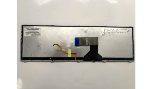 Клавиатура для ноутбука ASUS F2, f3, U20A, UL20, W3, W3J, Z96, S62, G73, K52, N10, F9, A3, A3V, UL30, G60, F7, M70, M50, Z94, A9T, X50 без подсветки является трещины (фото) - 305470