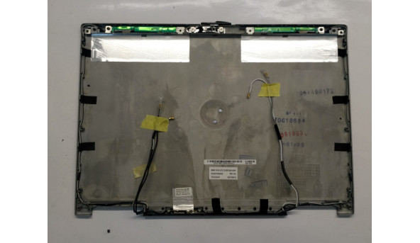 Кришка матриці корпуса для ноутбука Dell Latitude D630, 14.1", Б/В. Всі кріплення цілі.Без пошкоджень, є подряпини. - 305571