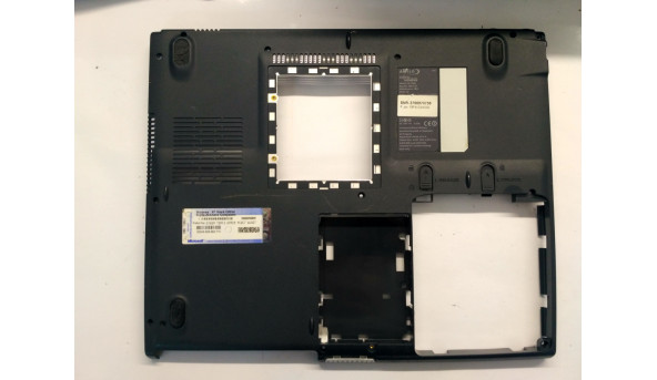 Нижня частина корпуса для ноутбука Fujitsu Amilo M7400, MS2137, 15.0", 39.42D02, Б/В. Всі кріплення цілі.Без пошкоджень.