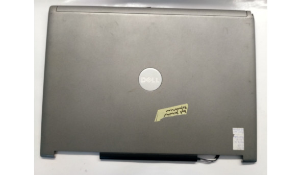 Кришка матриці корпуса для ноутбука Dell Latitude D830, 15.4", Б/В. Всі кріплення цілі.Без пошкоджень.Є скол(фото)
