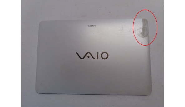 Кришка матриці корпуса для ноутбука Sony Vaio SVF152, 3FHK9LHN040, Б/В, Всі кріплення цілі, трішина справа зверху ,