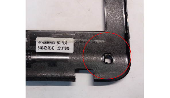 Рамка матриці корпуса для ноутбука Sony Vaio SVF152, 4HHK9BHN000, Б/В, пошкоджено одне кріплення, трішина зліва зверху , - 305674