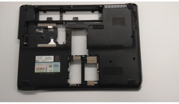 Нижня частина корпуса для ноутбука HP Pavilion dv5, dv5-1215em, 15.4", 37QT6BATP60, Б/В.Всі кріплення цілі.Без пошкоджень.
