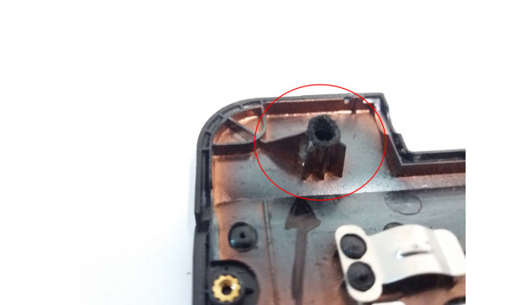 Середня частина корпуса для ноутбука ASUS X73B, AP0K4000200, Б/В, пошкоджене кріплення (фото). - 305737