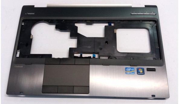 Середня частина корпуса для ноутбука HP Elitebook 8560w, 652652-001, Б/В. Всі кріплення цілі, подряпини, потертості.