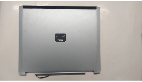Крышка матрицы корпуса для ноутбука Fujitsu LifeBook E8010, 15 ", E8020D, Б / У. Оборванный провод датчиков (фото)
