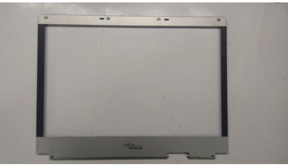 Рамка матрицы корпуса для ноутбука Fujitsu Amilo Pro V2055, 15 4 ", 80-41205-00, Б / У. Отломанный замочек, сломанное крепление (фото)