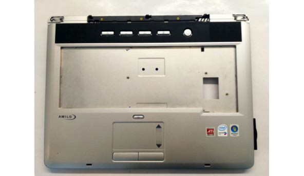 Середня частина корпуса для ноутбука Fujitsu Amilo Pi 1536, 15.4", Б/В. Кріплення всі цілі. Є подряпини.