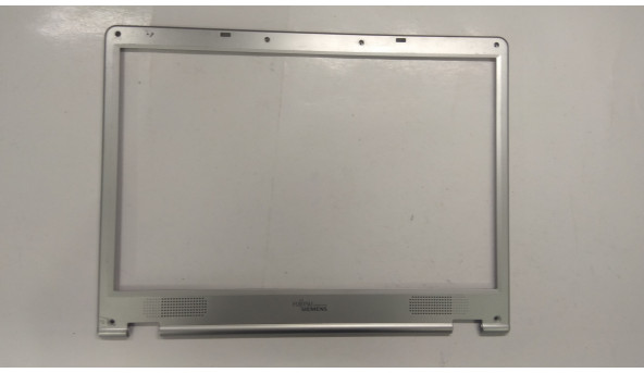 Рамка матрицы корпуса для ноутбука Fujitsu Amilo D1840W D1845, 15 ", 50-UD7030-00, Б / У. Сломанные замочки (фото)