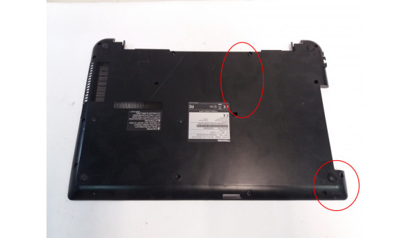 Нижняя часть корпуса для ноутбука Toshiba Satellite C50-B-1C9, 15 6 ", AP15H000620, Б / У. Все крепления целые. Сломанный разъем питания (фото), и решетка радиатора (фото).