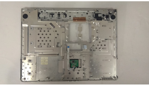 Середня частина, корпуса для ноутбука Fujitsu AMILO A1650G, 15", MS2174, 60.4B304.003, Б/В. Всі кріплення цілі, без пошкоджень. - 306180